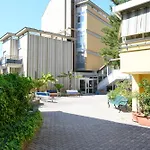 卡萨特拉挪伊酒店 酒店