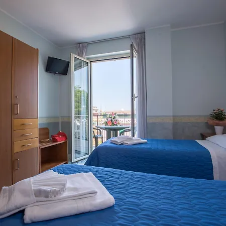 Hotel Casa Tra Noi Roma
