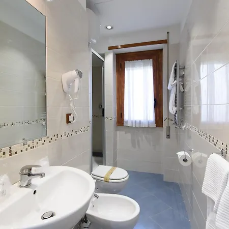 Hotel Casa Tra Noi
