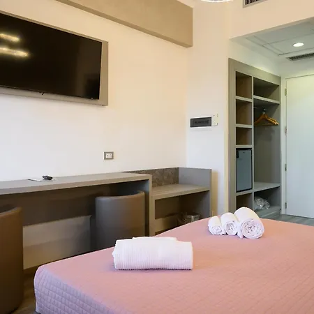 Hotel Casa Tra Noi Roma