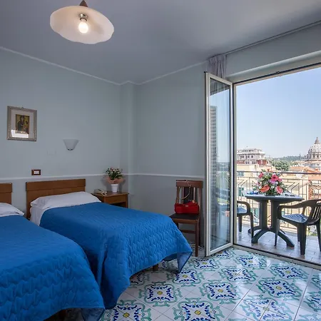 Hotel Casa Tra Noi Roma