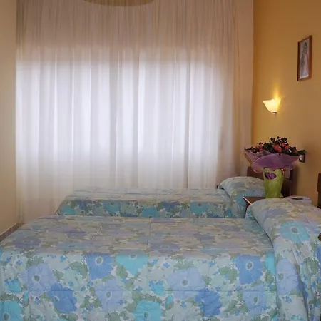 Casa Tra Noi 3* Rome