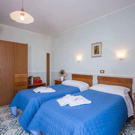 カサ トラ ノイ 3*