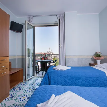 Casa Tra Noi Отель 3*