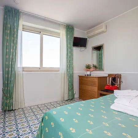 ホテル カサ トラ ノイ